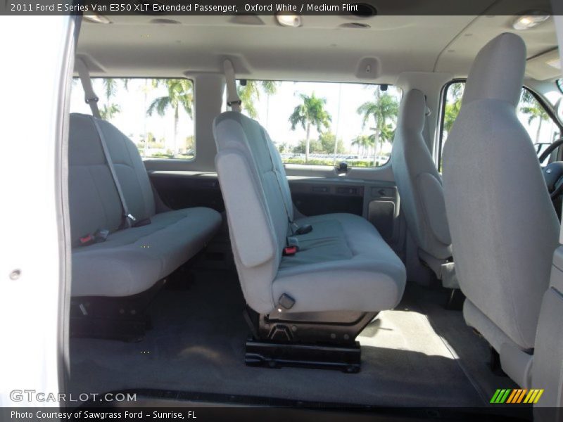 Oxford White / Medium Flint 2011 Ford E Series Van E350 XLT Extended Passenger