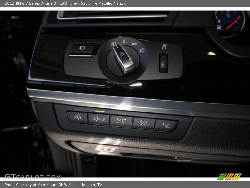 Controls of 2012 7 Series Alpina B7 LWB
