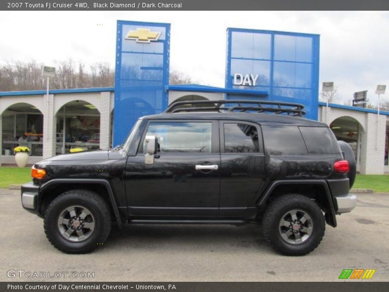Black Diamond / Dark Charcoal 2007 Toyota FJ Cruiser 4WD