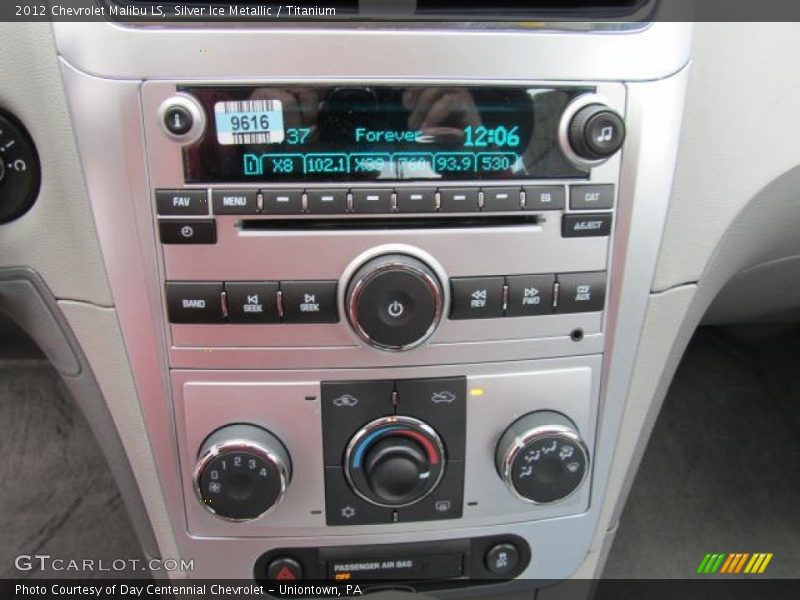Silver Ice Metallic / Titanium 2012 Chevrolet Malibu LS