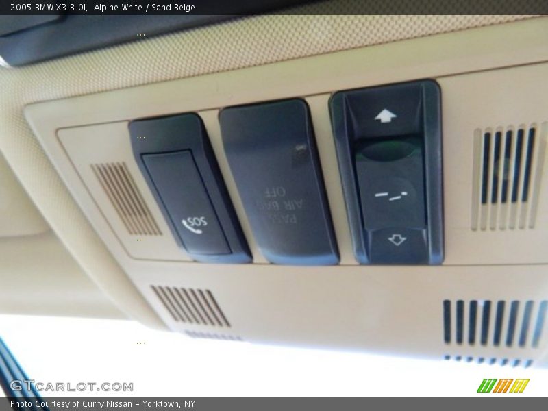 Alpine White / Sand Beige 2005 BMW X3 3.0i