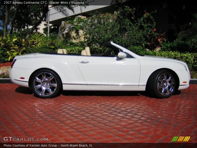 Glacier White / Magnolia 2007 Bentley Continental GTC