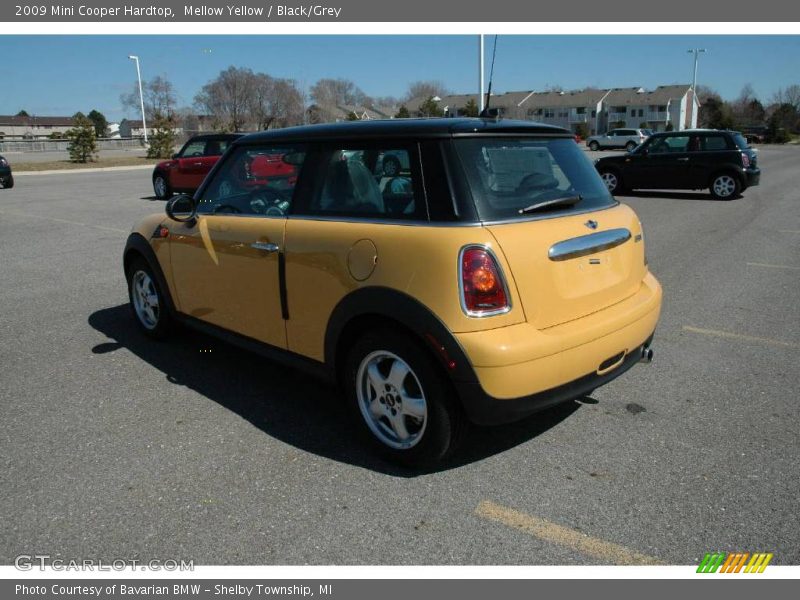 Mellow Yellow / Black/Grey 2009 Mini Cooper Hardtop