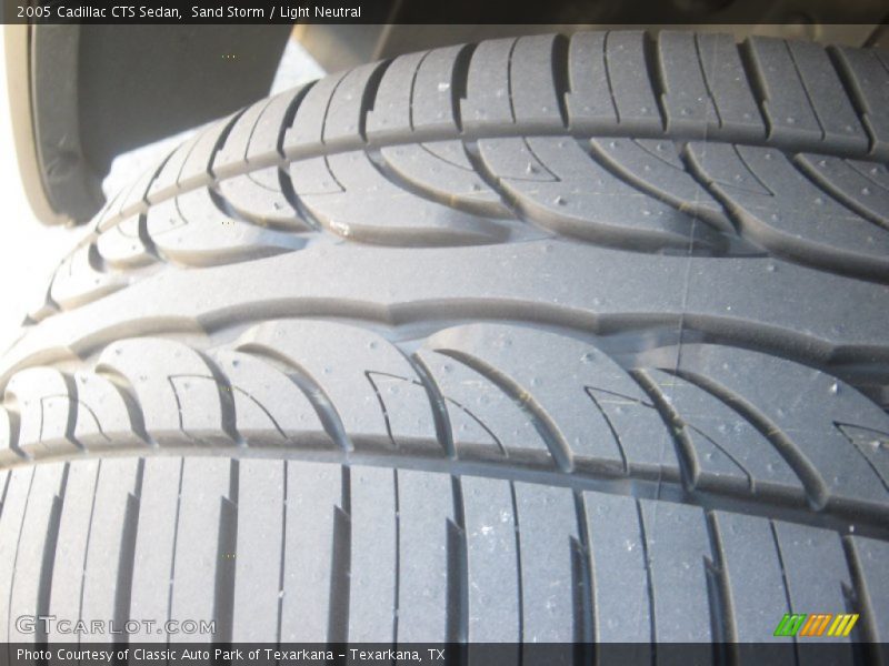 Sand Storm / Light Neutral 2005 Cadillac CTS Sedan