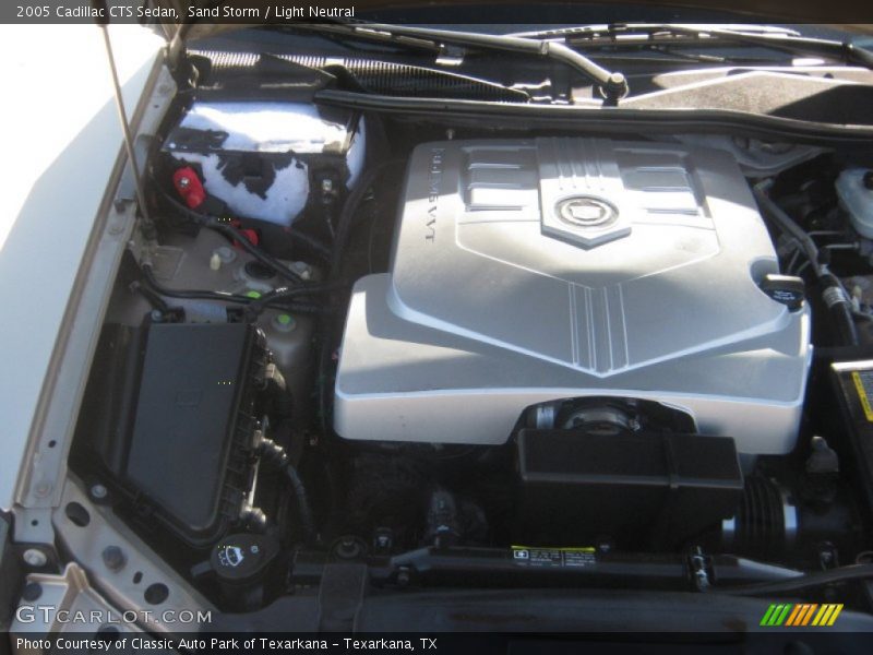 Sand Storm / Light Neutral 2005 Cadillac CTS Sedan