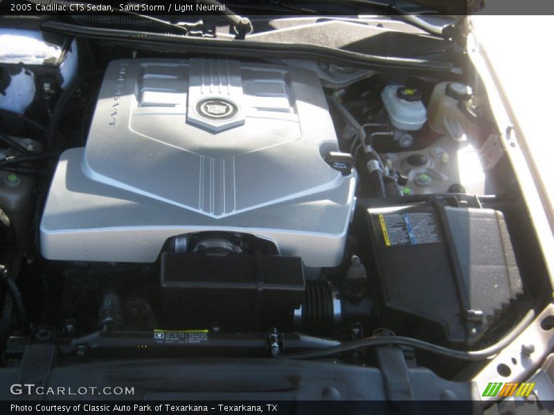 Sand Storm / Light Neutral 2005 Cadillac CTS Sedan