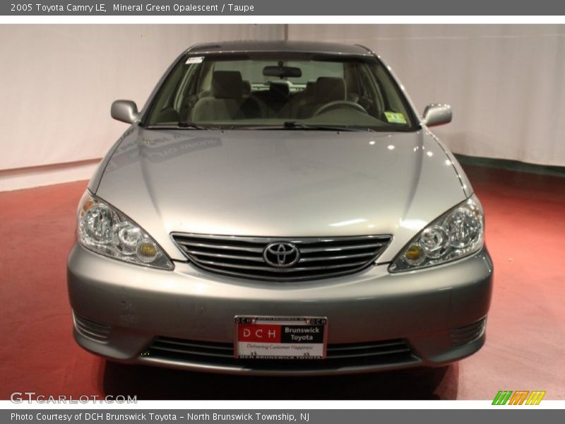 Mineral Green Opalescent / Taupe 2005 Toyota Camry LE