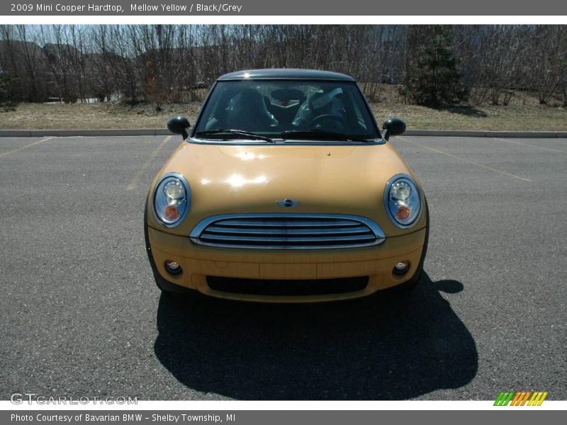 Mellow Yellow / Black/Grey 2009 Mini Cooper Hardtop