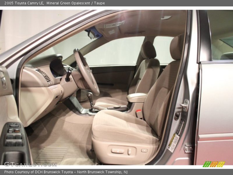 Mineral Green Opalescent / Taupe 2005 Toyota Camry LE