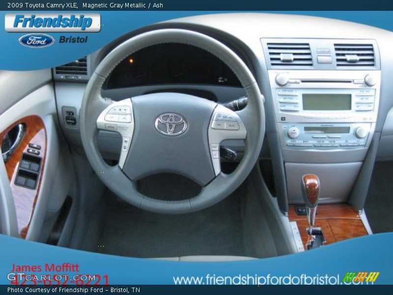 Magnetic Gray Metallic / Ash 2009 Toyota Camry XLE
