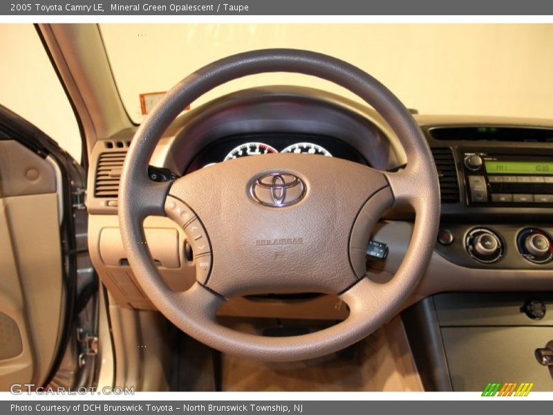 Mineral Green Opalescent / Taupe 2005 Toyota Camry LE