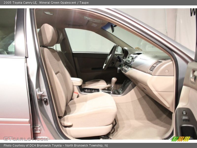 Mineral Green Opalescent / Taupe 2005 Toyota Camry LE