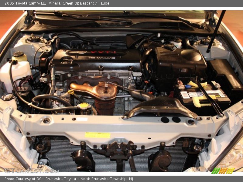 Mineral Green Opalescent / Taupe 2005 Toyota Camry LE