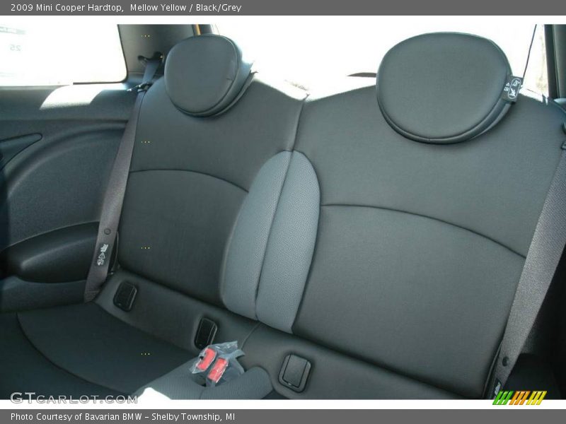 Mellow Yellow / Black/Grey 2009 Mini Cooper Hardtop