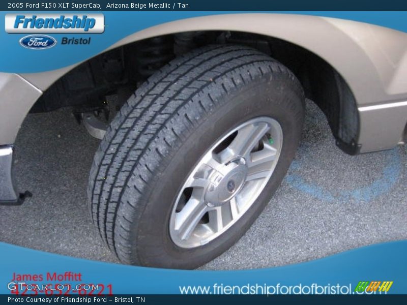 Arizona Beige Metallic / Tan 2005 Ford F150 XLT SuperCab