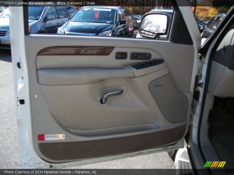 White Diamond / Shale 2004 Cadillac Escalade AWD