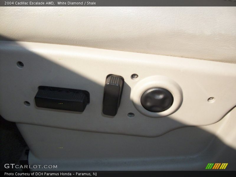 White Diamond / Shale 2004 Cadillac Escalade AWD