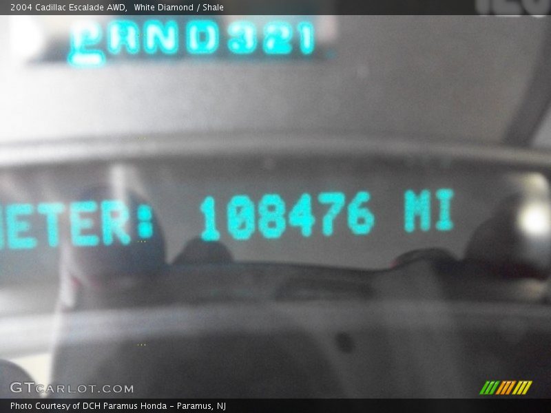 White Diamond / Shale 2004 Cadillac Escalade AWD