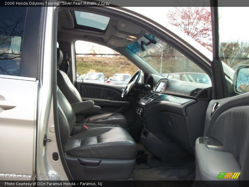 Silver Pearl Metallic / Gray 2006 Honda Odyssey Touring