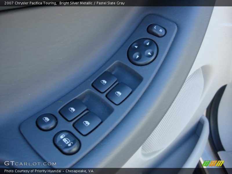 Bright Silver Metallic / Pastel Slate Gray 2007 Chrysler Pacifica Touring