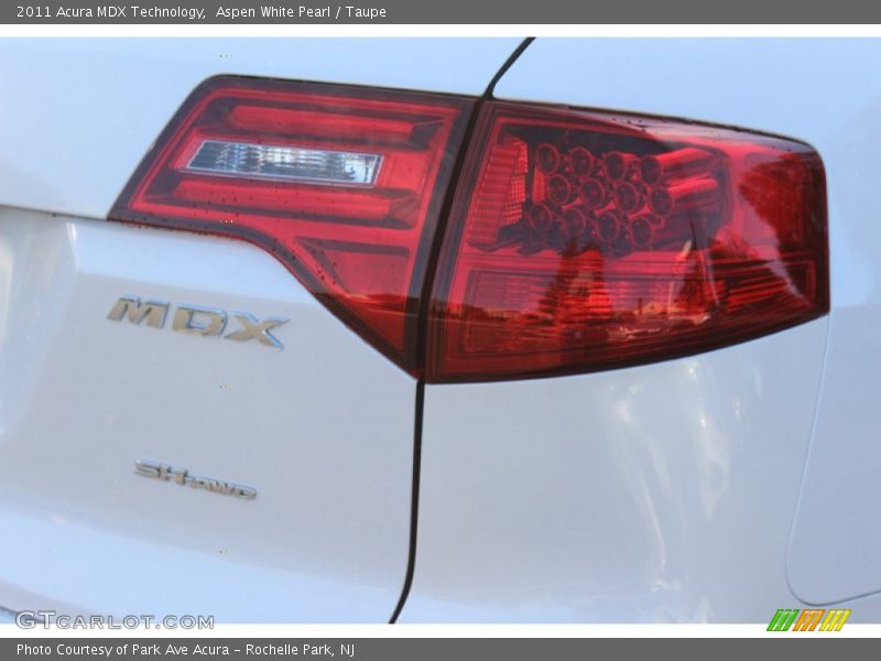 Aspen White Pearl / Taupe 2011 Acura MDX Technology