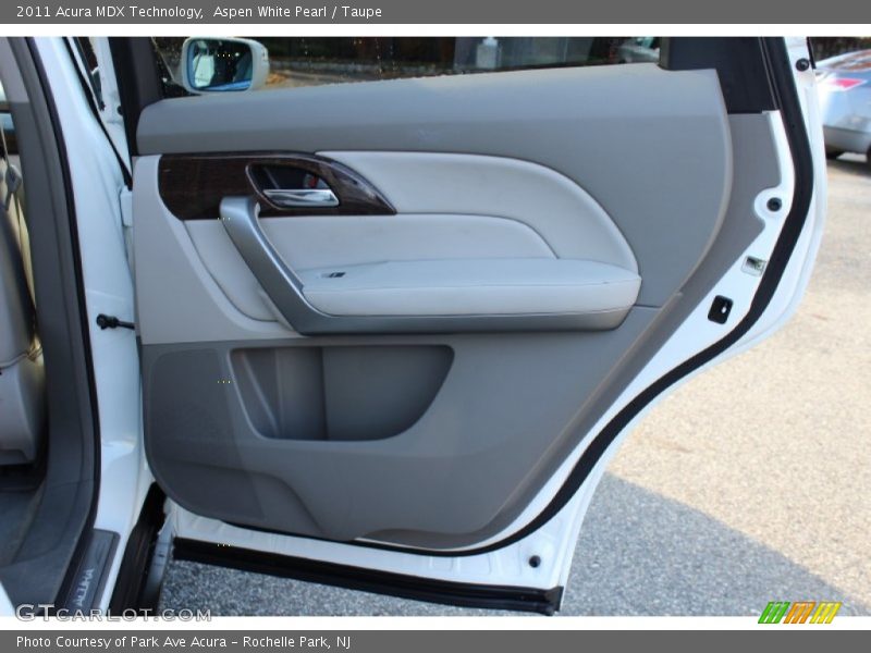 Aspen White Pearl / Taupe 2011 Acura MDX Technology