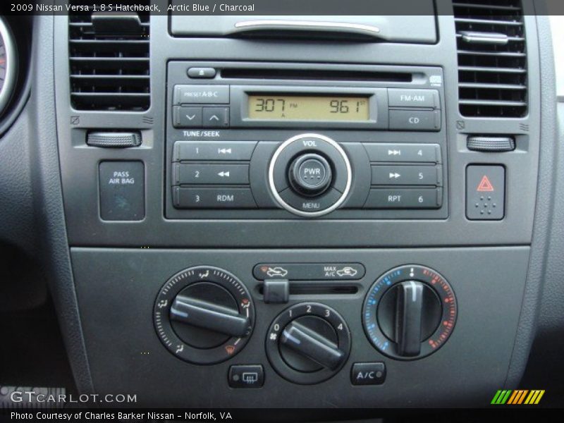 Arctic Blue / Charcoal 2009 Nissan Versa 1.8 S Hatchback