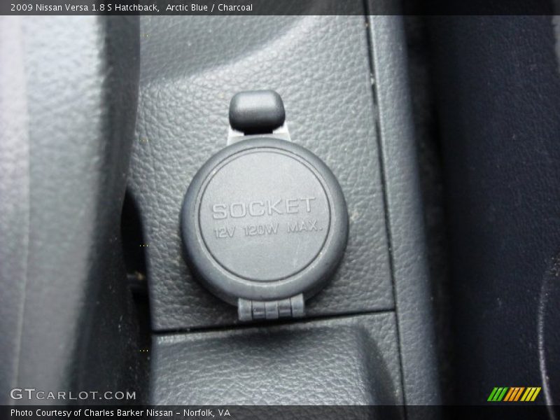 Arctic Blue / Charcoal 2009 Nissan Versa 1.8 S Hatchback