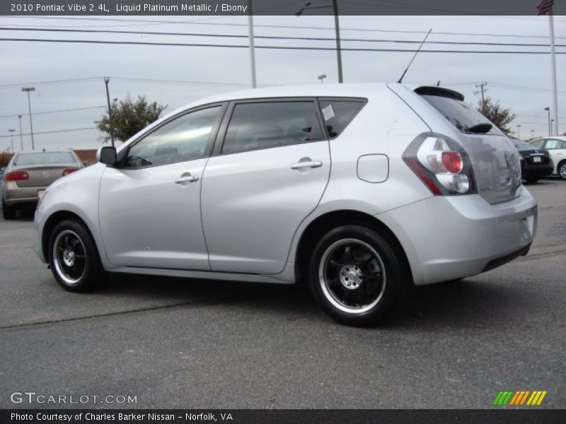 Liquid Platinum Metallic / Ebony 2010 Pontiac Vibe 2.4L