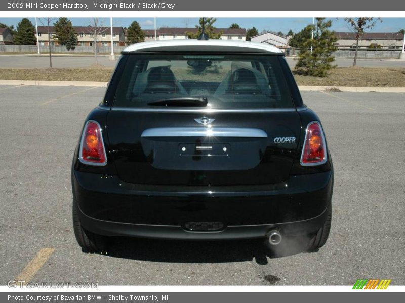 Midnight Black / Black/Grey 2009 Mini Cooper Hardtop
