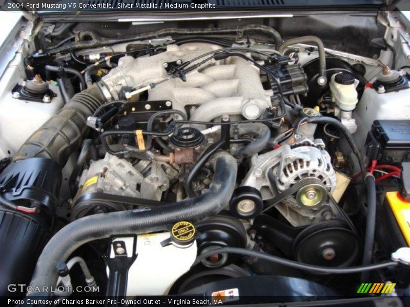 Silver Metallic / Medium Graphite 2004 Ford Mustang V6 Convertible