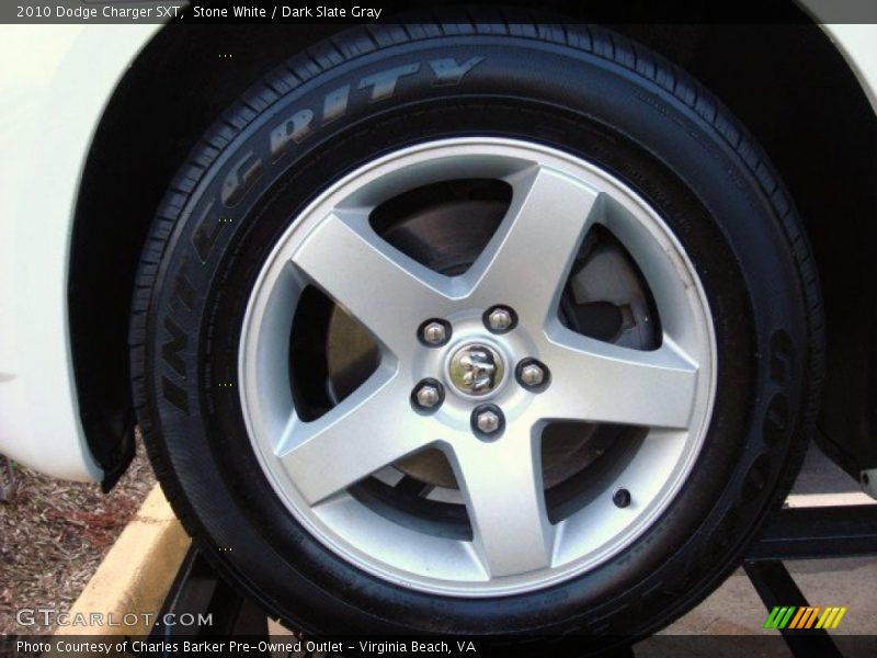 Stone White / Dark Slate Gray 2010 Dodge Charger SXT