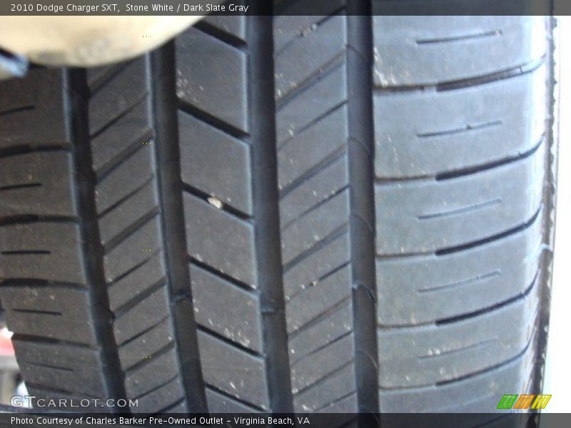 Stone White / Dark Slate Gray 2010 Dodge Charger SXT