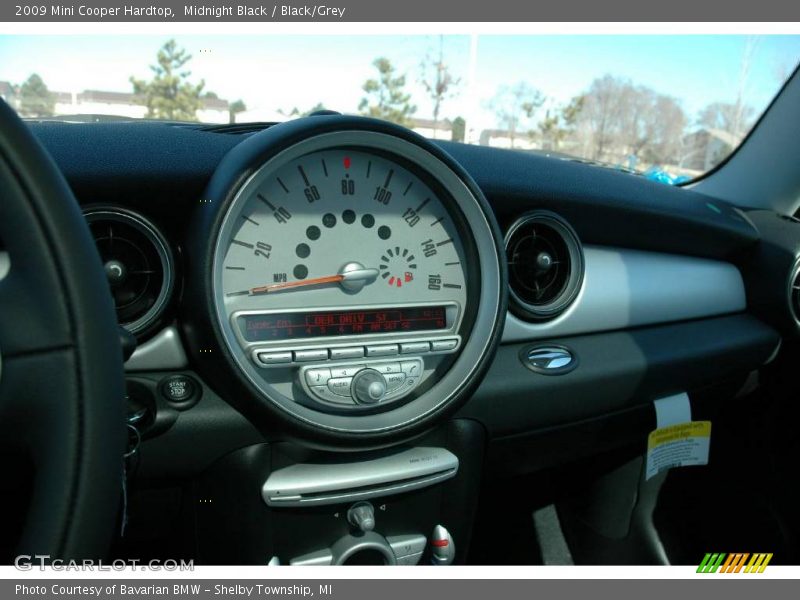 Midnight Black / Black/Grey 2009 Mini Cooper Hardtop