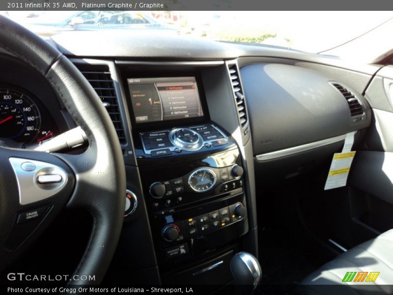 Controls of 2011 FX 35 AWD