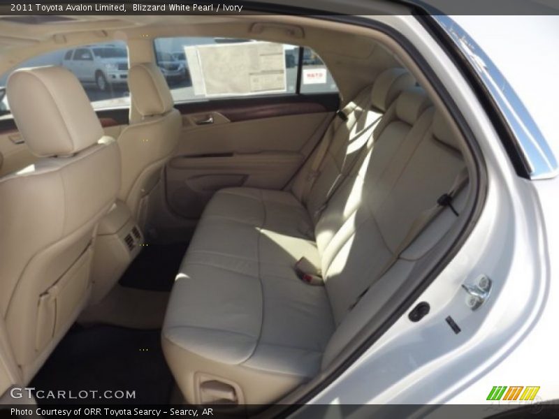 Blizzard White Pearl / Ivory 2011 Toyota Avalon Limited