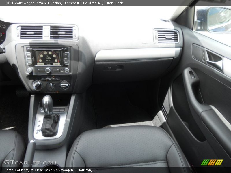 Tempest Blue Metallic / Titan Black 2011 Volkswagen Jetta SEL Sedan