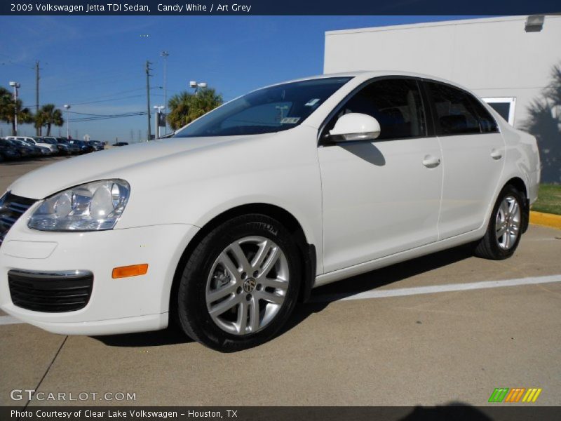 Candy White / Art Grey 2009 Volkswagen Jetta TDI Sedan