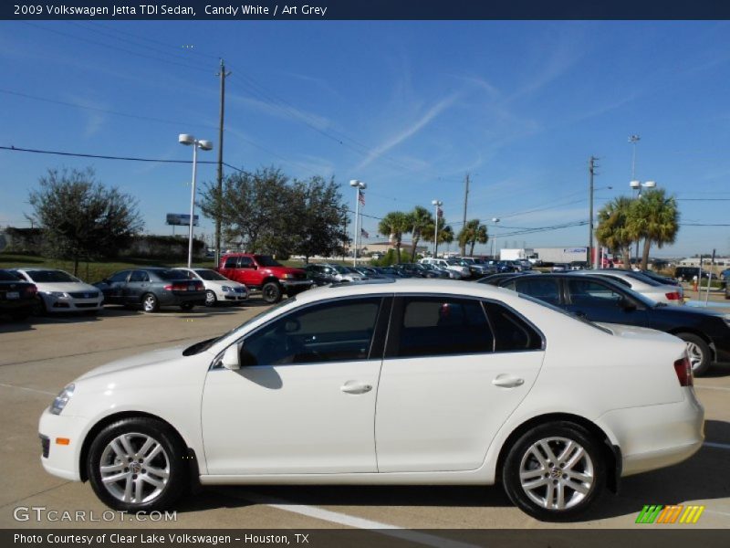  2009 Jetta TDI Sedan Candy White