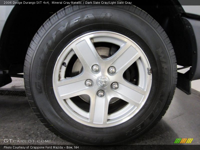 Mineral Gray Metallic / Dark Slate Gray/Light Slate Gray 2006 Dodge Durango SXT 4x4