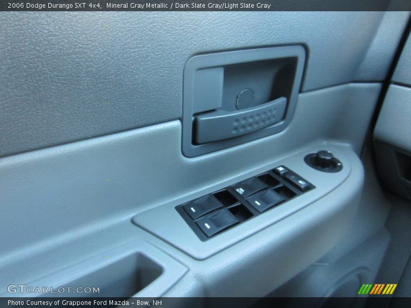 Mineral Gray Metallic / Dark Slate Gray/Light Slate Gray 2006 Dodge Durango SXT 4x4