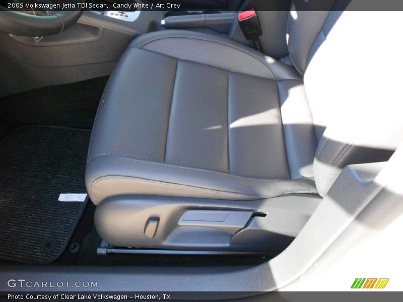 Candy White / Art Grey 2009 Volkswagen Jetta TDI Sedan