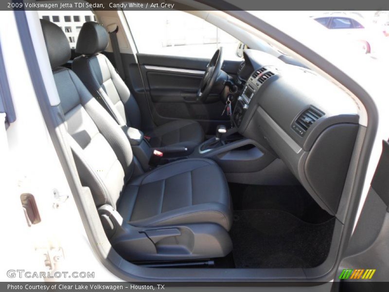 Candy White / Art Grey 2009 Volkswagen Jetta TDI Sedan