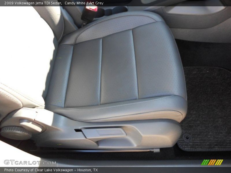 Candy White / Art Grey 2009 Volkswagen Jetta TDI Sedan