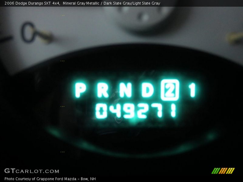 Mineral Gray Metallic / Dark Slate Gray/Light Slate Gray 2006 Dodge Durango SXT 4x4
