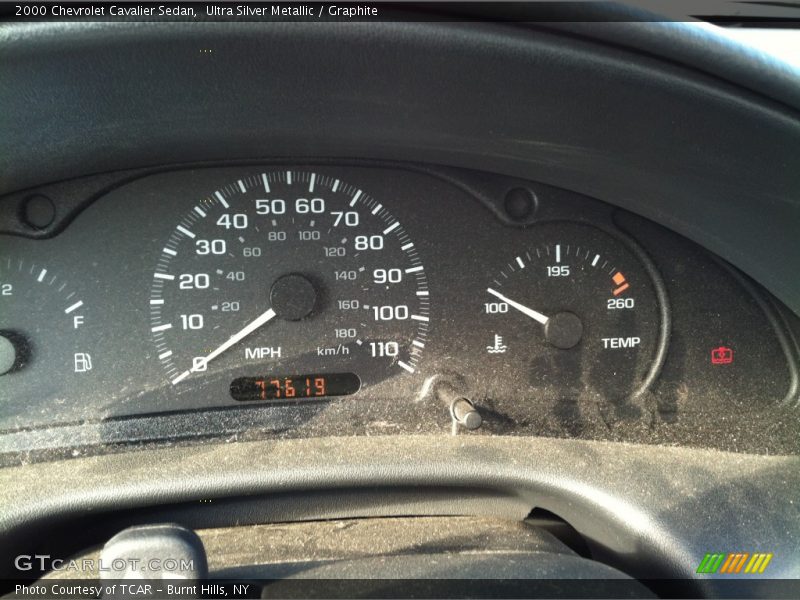Ultra Silver Metallic / Graphite 2000 Chevrolet Cavalier Sedan