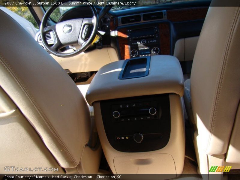 Summit White / Light Cashmere/Ebony 2007 Chevrolet Suburban 1500 LT