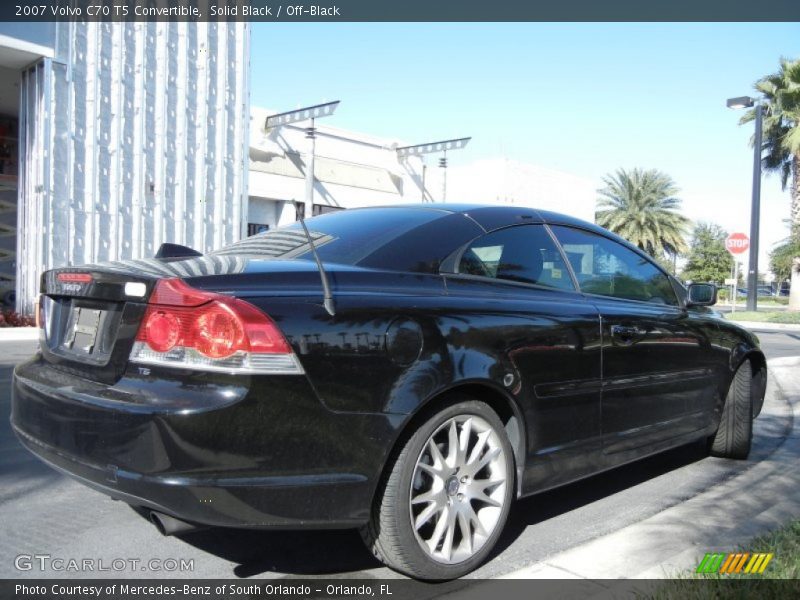 Solid Black / Off-Black 2007 Volvo C70 T5 Convertible