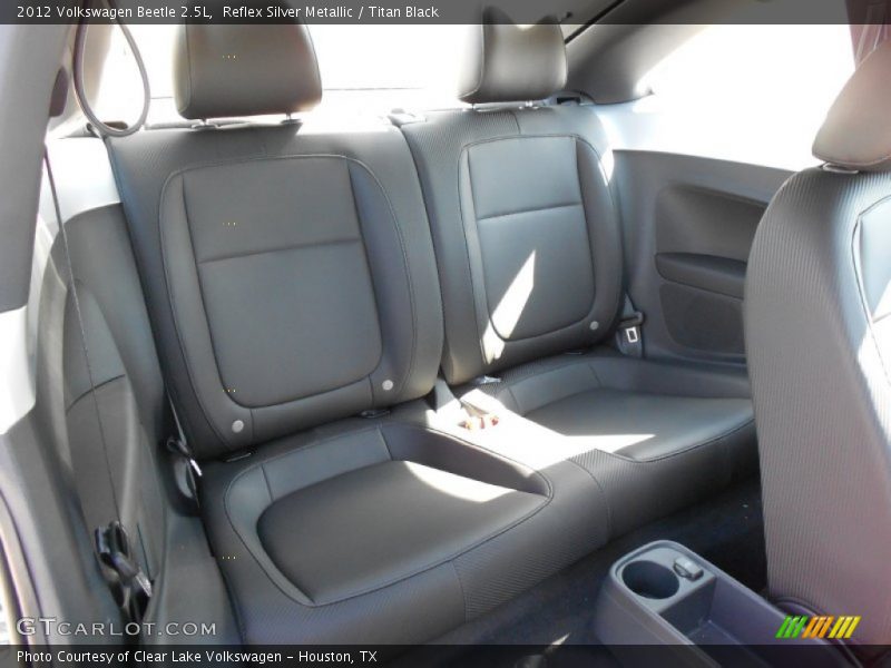  2012 Beetle 2.5L Titan Black Interior