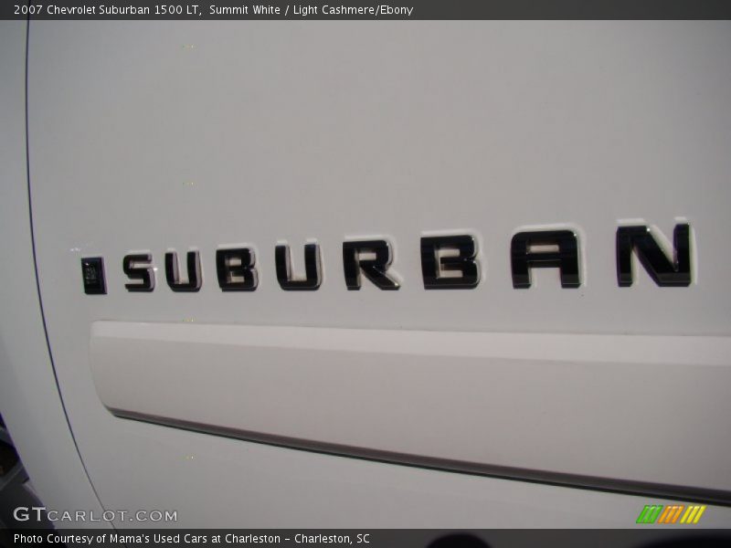  2007 Suburban 1500 LT Logo
